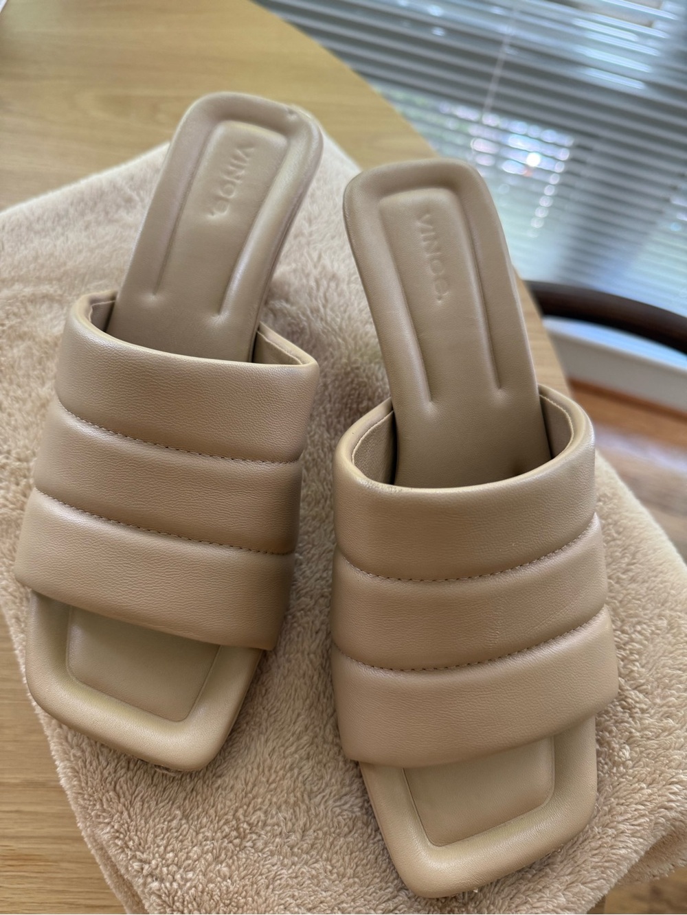 Vince Neutral Padded Double-Band Slide Mules